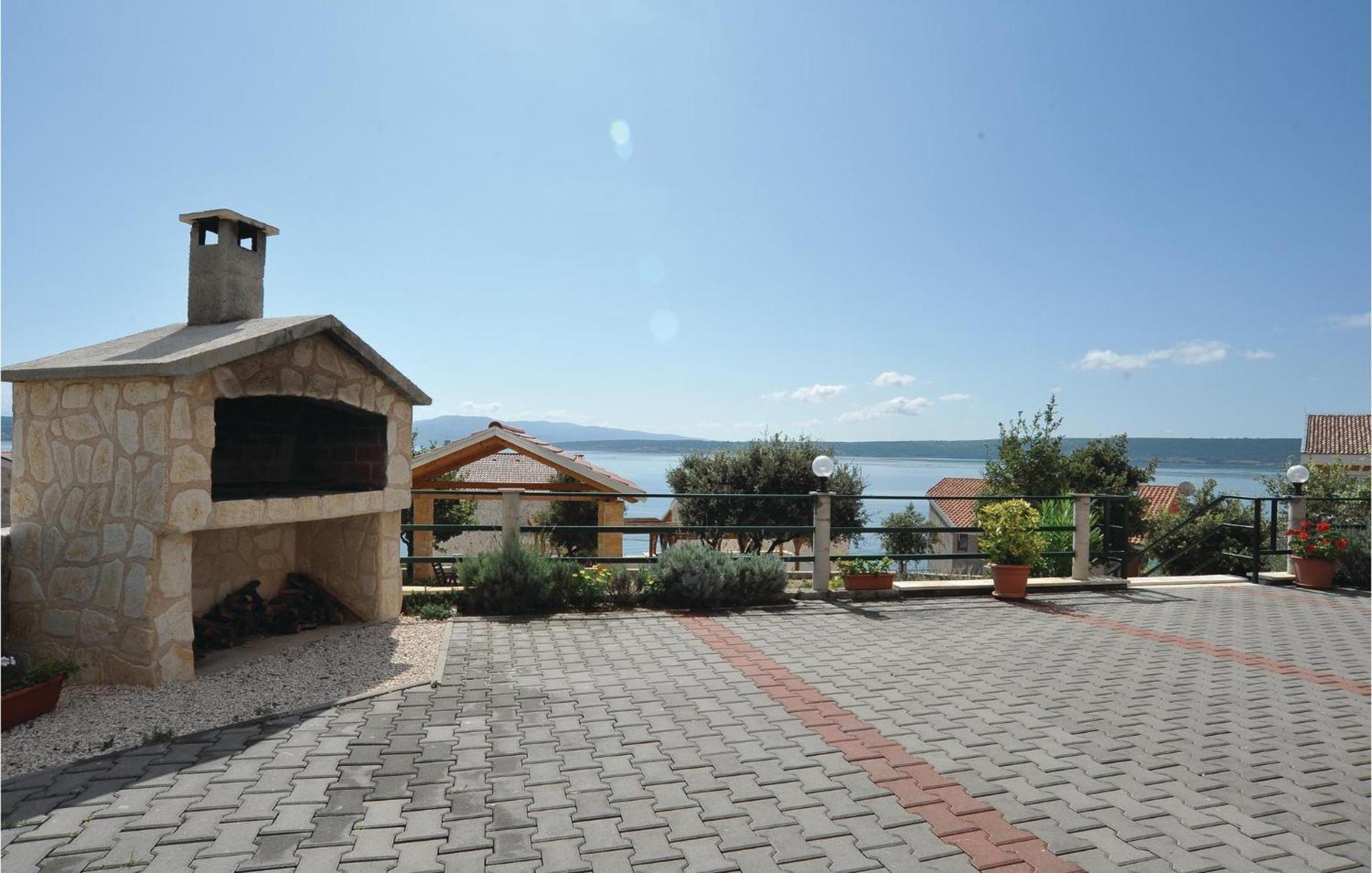 Cozy Apartment In Posedarje With House Sea View Εξωτερικό φωτογραφία